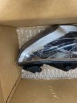 Hyundai Headlamp Assembly Right 92102-2V000