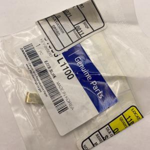 Hyundai OEM Key Blank Insert 81996L1100