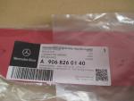 Mercedes-Benz Right Reflector 906 826 01 40