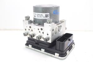 Subaru Crosstrek 2.5L ABS Brake Assembly OEM