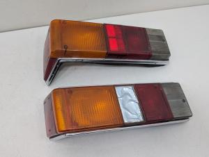 Triumph TR6 Rear Taillight Assembly by Lucas