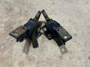 Jeep Cherokee XJ/Comanche Hood Hinge Set