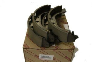 Toyota Brake Shoe Kit - Genuine OEM Parts