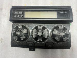 Toyota 4Runner AC Heat Controller Switch Unit