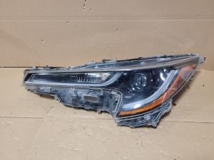 2020-2022 Toyota Corolla Left Driver Headlight