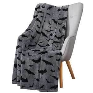 Black Bat Halloween Throw Blanket - 70" x 50
