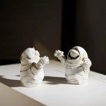 Happy Mummy Figurine - Fun Halloween Decor