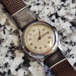 Vintage 33mm Boulevard Mechanical Men's Wristwatch