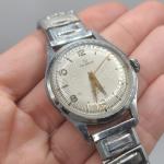Vintage Helbros Invincible Men's Mechanical Watch