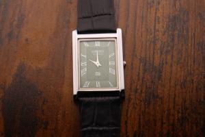 Vintage Seiko Slim Tank Green Dial Dress Watch