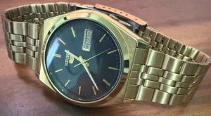 Seiko 5 Gold Automatic Vintage Watch Black Dial