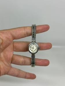 Timex Vintage Women’s Quartz Watch with Stretch Band