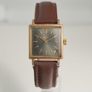 1960s Vintage Zenith Respirator Square Date Watch