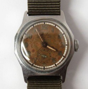 1940s Men's Vintage Swiss Mido Military Watch