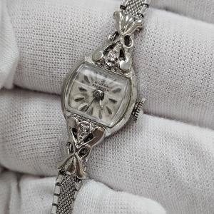 Vintage Croton Nivada Ladies Gold Plated Watch