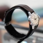 Ladies Vintage CROTON Waterproof Watch with 17 Jewels