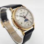 Zodiac Vintage Triple Calendar Moonphase Watch