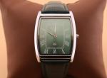 Vintage Seiko Slim Quartz Men's Watch with Strap