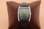 Vintage Seiko Slim Quartz Men's Watch with Strap