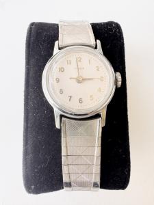 Timex Ladies Vintage Mechanical Watch 24mm