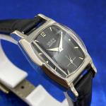 1940s Gruen Veri-Thin Men's Watch with Black Dial