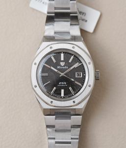 Nivada Grenchen F77 Men's Meteorite Dial Watch