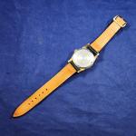 Vintage Gold-Tone Mechanical Watch with Date