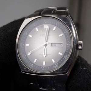 Armitron Vintage Dress Watch with Silver Dial 39mm