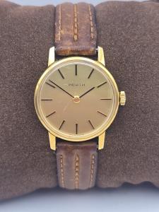 Vintage Zenith Gold Tone Swiss Manual Wind Watch