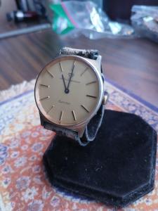Jules Juurensen Classic Vintage Mechanical Watch