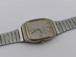 Vintage Helbros Quartz Men's Dress Watch with Date