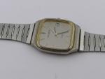 Vintage Helbros Quartz Men's Dress Watch with Date