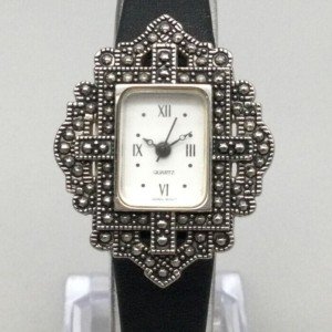 Avon Art Deco Vintage Women's Watch with Marcasite