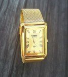 Vintage Tank Watch with Champagne Dial & Milanese Band