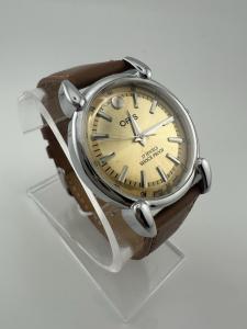 Vintage Oris Swiss Hand-Wind Men's Wristwatch