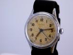 VINTAGE LEONIDAS MILITARY STYLE 17J SWISS MENS WRISTWATCH SERVICED RARE C.1940s