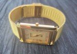 Vintage Tank Watch with Champagne Dial & Milanese Band