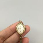 Vintage Sovereign Women's Gold Cocktail Watch 15mm