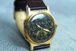 Gold Pobeda Mechanical Watch - Vintage Men's Style