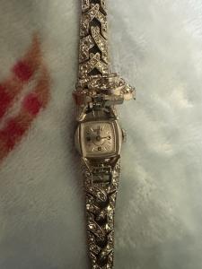 Rhinestone Vintage Cocktail Watch with Metal Base