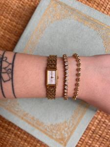 Seiko Ladies Gold Toned Vintage Watch with Pearl