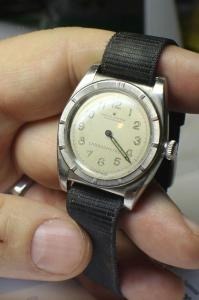 1940s ROLEX Stainless Steel Bubble Back Watch