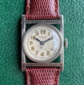 La Marne Swiss Art Deco 14K Gold Watch