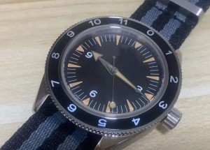 Vintage Retro 42mm Automatic Dive Watch with Nylon Strap