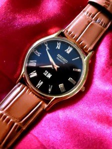 Rare Vintage Seiko Gold & Leather Slim Watch