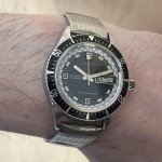 Dorset 1970 Vintage Dive Watch with Tuxedo Dial