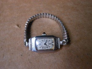 Art Deco Ladies Mechanical Lindy Vintage Watch