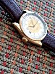 1960s Rolex Oysterdate 6694 Gold Tone Watch