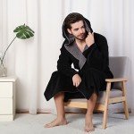 Men's Black Hooded Soft Spa Bathrobe (L)