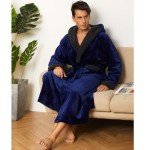 Men's Soft Plush Hooded Bathrobe with Pockets
